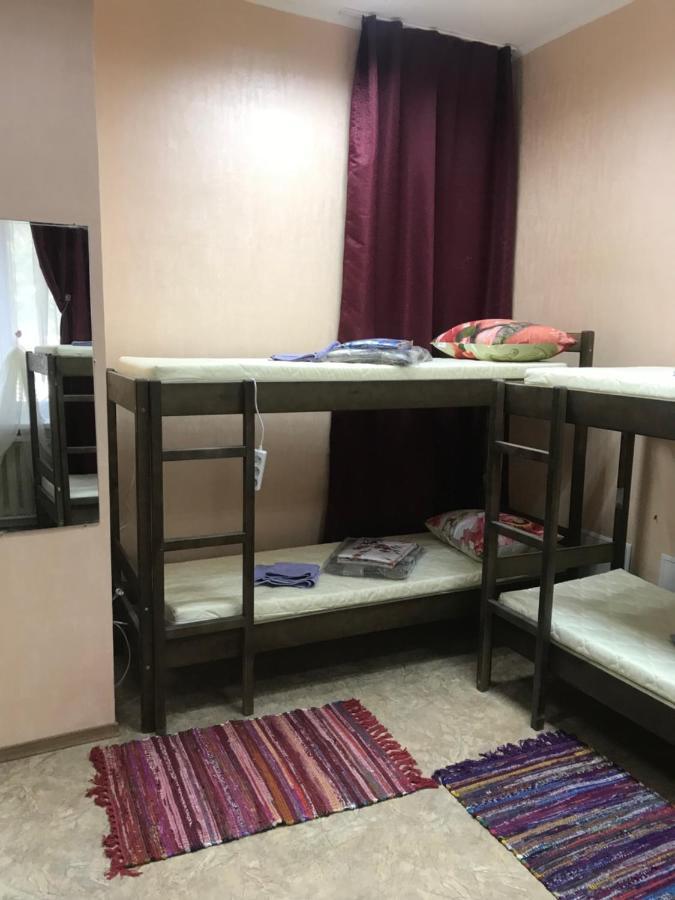 Ararat-Demeevskaya Hostel Kiev Dış mekan fotoğraf