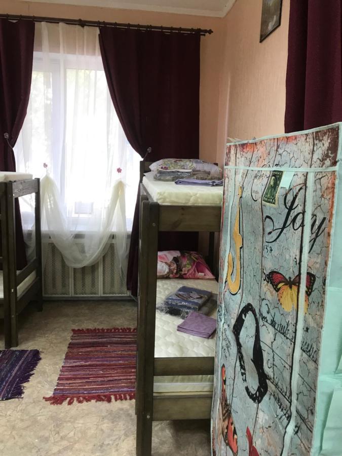 Ararat-Demeevskaya Hostel Kiev Dış mekan fotoğraf