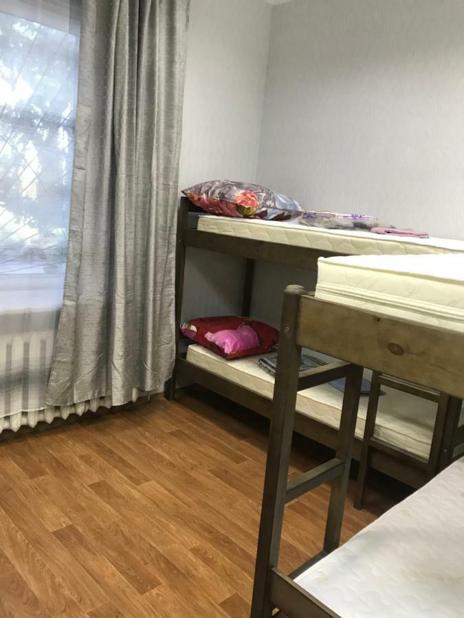 Ararat-Demeevskaya Hostel Kiev Dış mekan fotoğraf