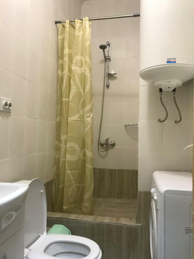Ararat-Demeevskaya Hostel Kiev Dış mekan fotoğraf